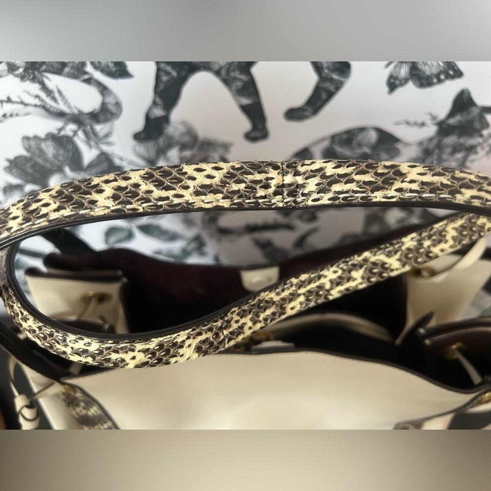 COACH HARMONY HOBO - Picture 7 of 14
